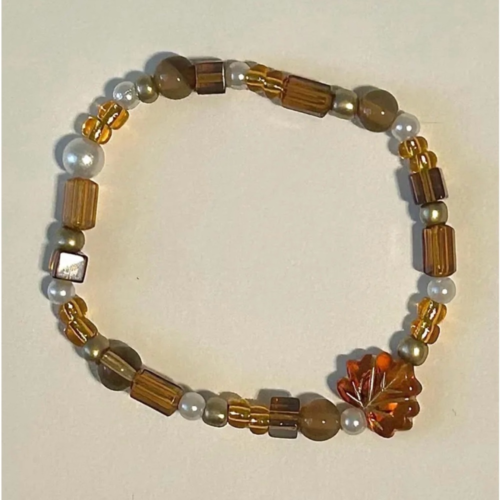 Handmade leaf bracelet